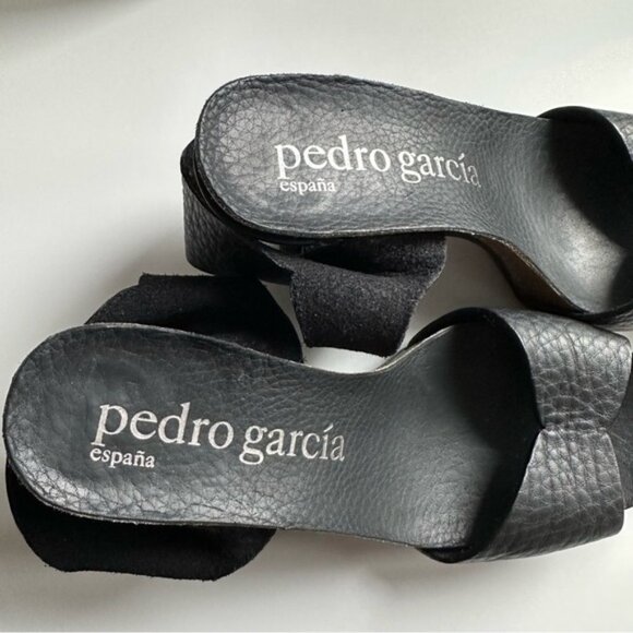 Pedro Garcia Black Pebbled Leather Sandals 4.25 Inch Heel - Size EU 39 (US 8) - Picture 11 of 17